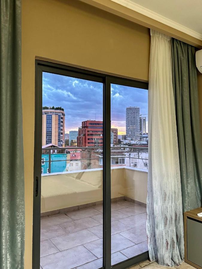 Apartment Amos Center Tirana